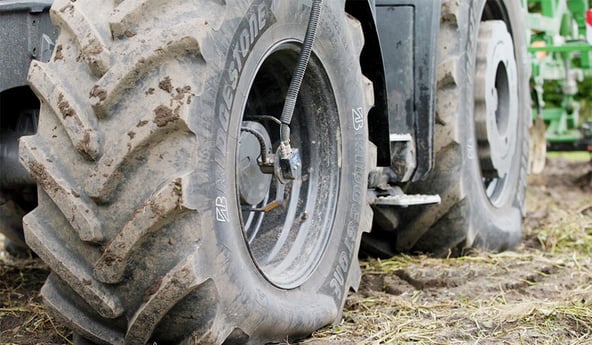 Équipement pneu agricole idéal : pneus VF VT-TRACTOR  + Télégonflage